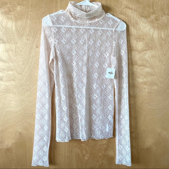 NWT Free People Lace Turtleneck in Ivory/ White - Picture 5 of 8
